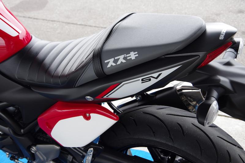 sv650 純正オプション タックロールシート